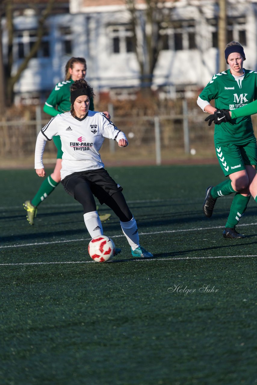 Bild 164 - Frauen SG Holstein Sued - SV Gruenweiss-Siebenbaeumen : Ergebnis: 0:2